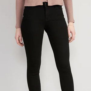 Old Navy Rockstar Super Skinny Jeans